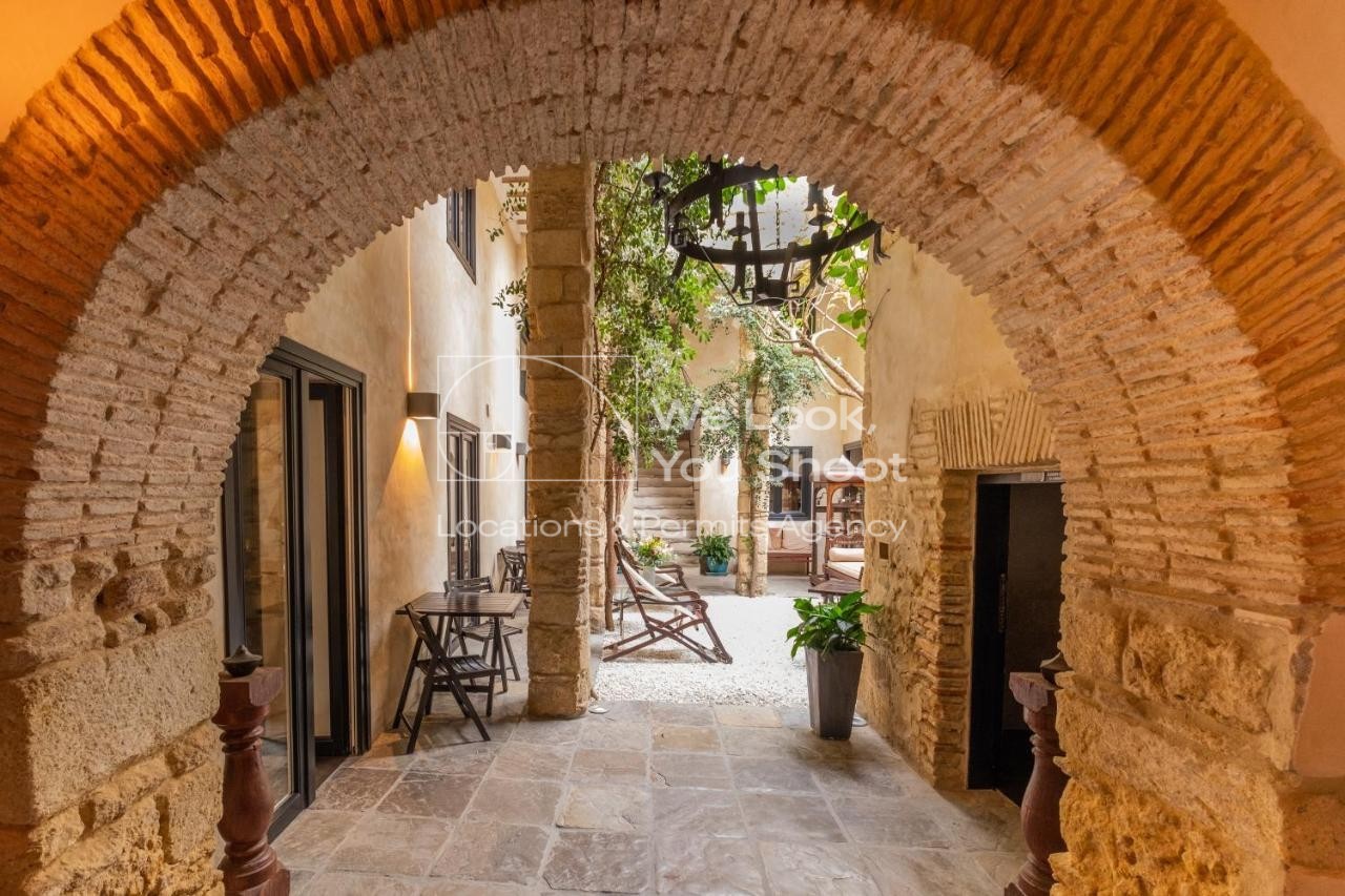 Casa renovada en Vejer de la Frontera, vistas, solarium, piscina