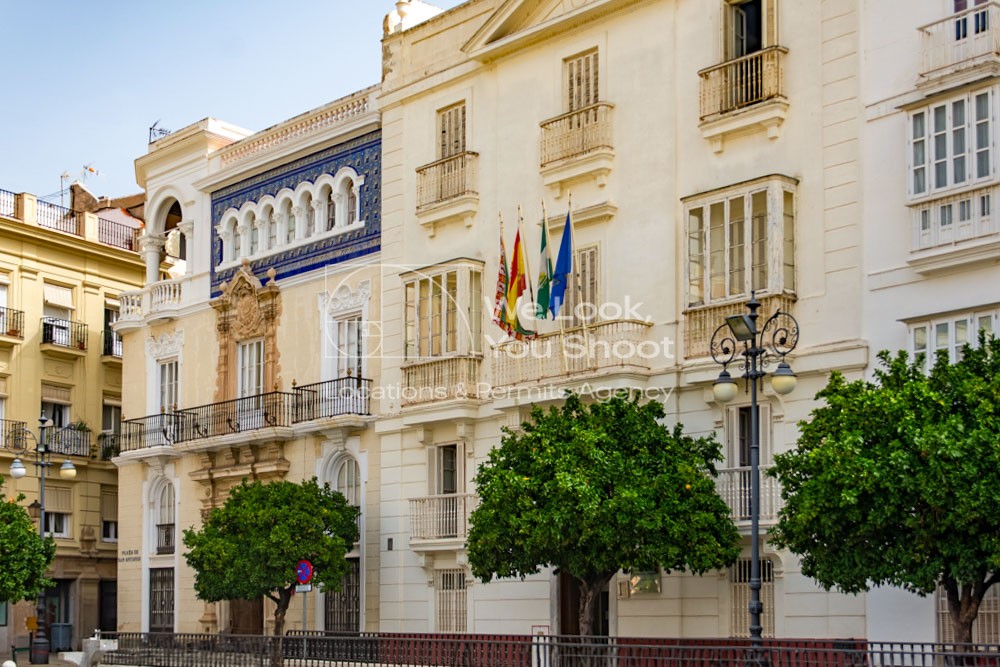 Palacio Arámburu con su espectacular fachada