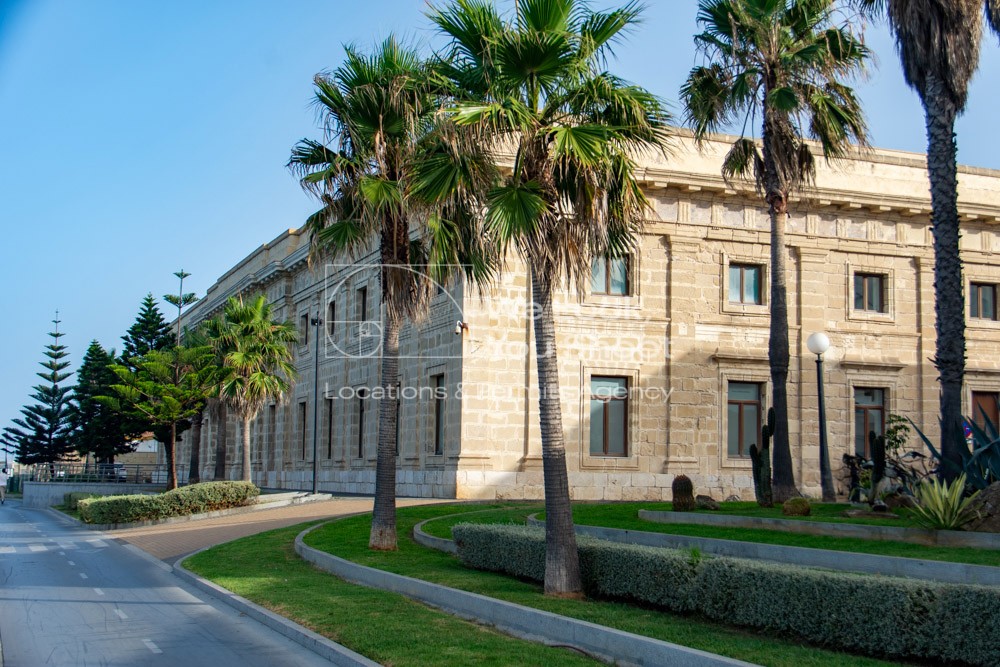 Edificio clásico en el Campo del Sur