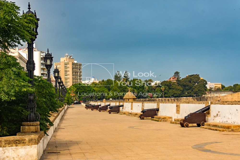 murallas, San Carlos, agua, alameda, farolas
