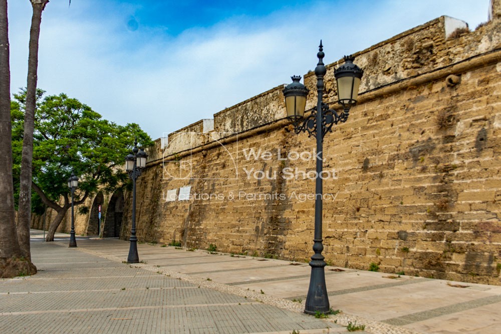murallas, San Carlos, agua, alameda, farolas